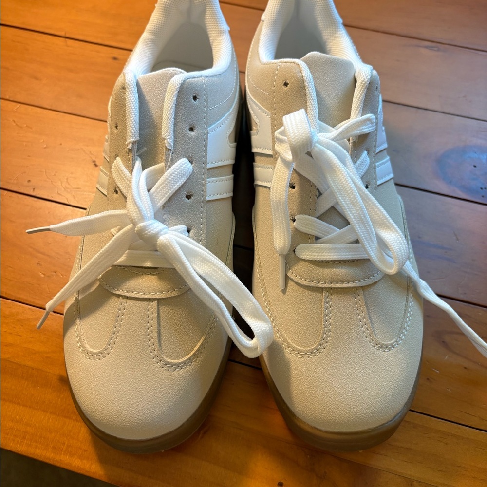 Classic Tan/White Women's Sneakers NEVER WORN
